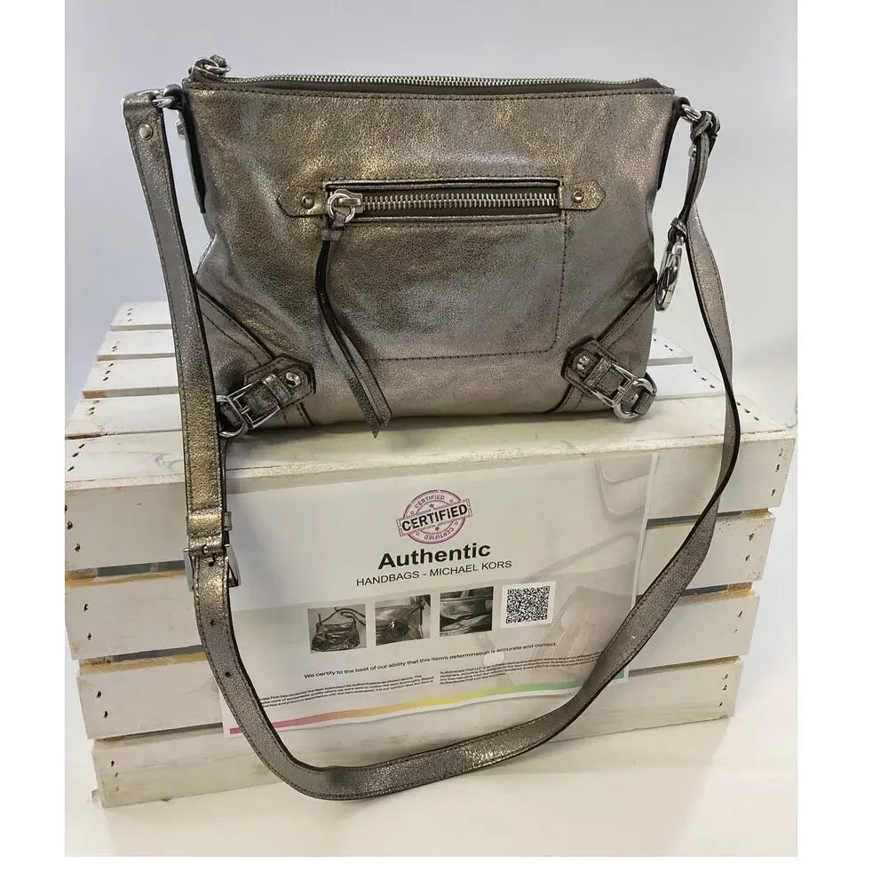 MICHAEL KORS, SMALL LEATHER METALIC SPARKEL CROSSBODY BAG